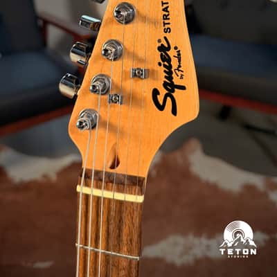 Squier Stratocaster Standard 2005 - 2-tone Sunburst image 4