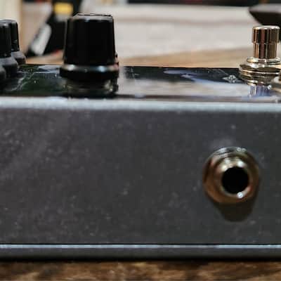 NEW! Hunter Pedals Dead Air Clone Bow Echo Lo-Fi Fuzz Oscillator 2025 Canada image 4