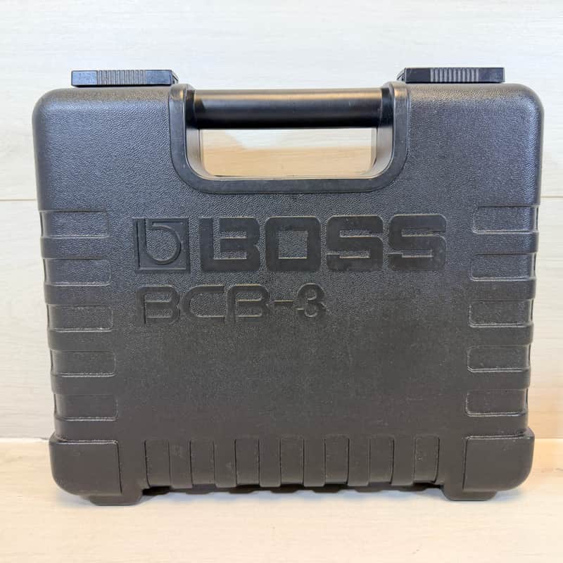 Boss BCB-30 Compact Pedalboard Carrying Case w/ Power Supply & Daisy Chain image 1