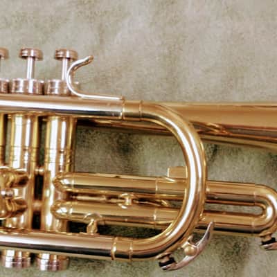 ELKHART CONN DIRECTOR CORNET image 2