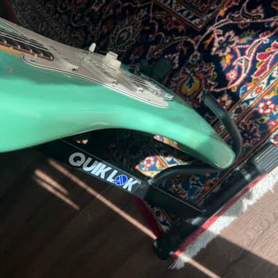 Fender Jeff Beck Artist Series Stratocaster with Hot Noiseless Pickups 2001 - Present - Surf Green image 8