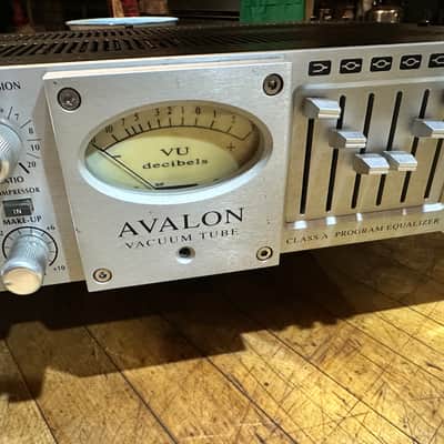 Avalon VT-747SP Stereo Compressor / EQ - NICE! image 3