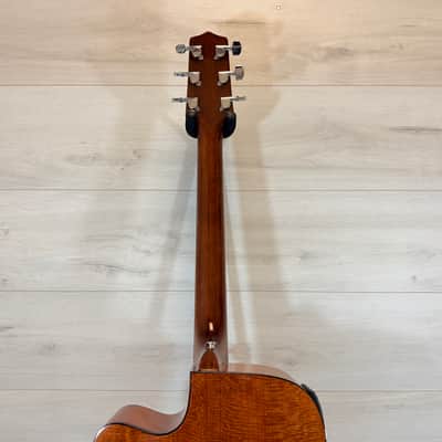 Jasmine ES33C Acoustic Electric Cutaway Guitar w/ Hard Case Natural Finish 2000's image 10