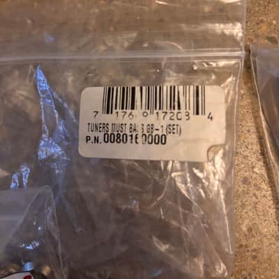 Fender Mustang Bass Gotoh Tuners - Chrome - Like New image 2