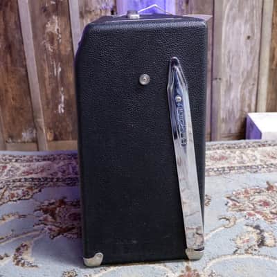 Fender '65 Twin Reverb Reissue 85-Watt 2x12" Guitar Combo 2008 - Black AC072543 with Footswitch image 14