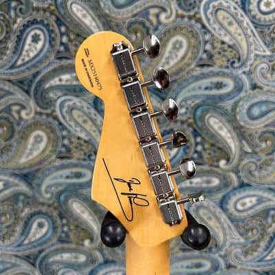 Fender Limited Edition 50th Anniversary Dave Murray Stratocaster w/Hard Case Customer Return image 4