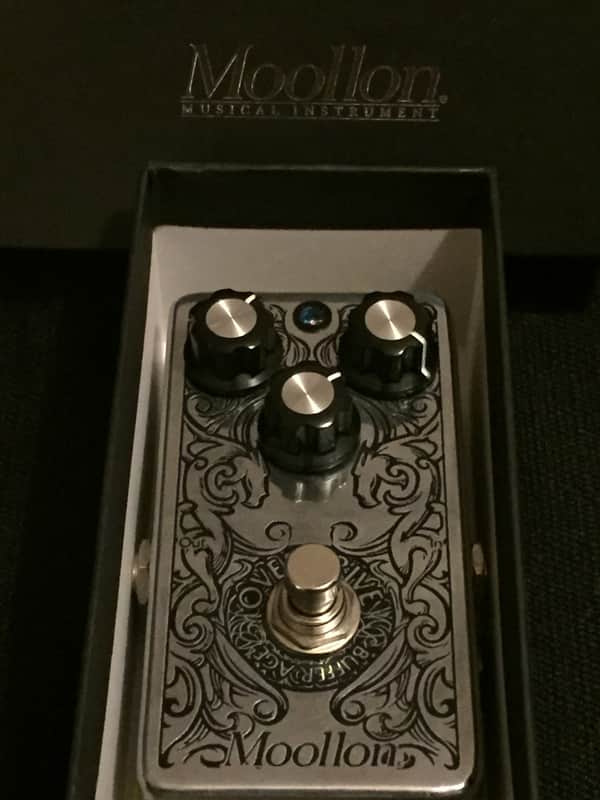 ［レア筐体］Moollon / Overdrive Buffer Ace Moollon Buffer Age Overdrive | Reverb