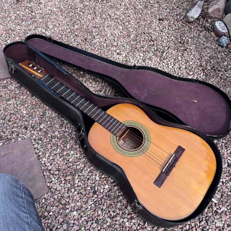 1965 Gibson C-1 Classic nylon string classical guitar. ORIGINAL Owner image 1