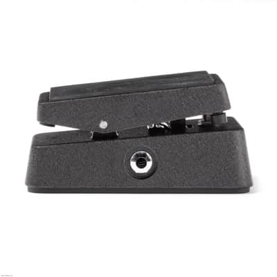 DUNLOP CBM95 Cry Baby Mini Wah Guitar Effect Pedal image 6