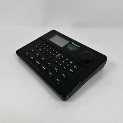 Alesis SR-16 24 Bit Digital Drum Machine image 4