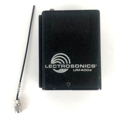 Lectrosonics UM400A UHF Wireless Beltpack Transmitter Block 22 563.2-588.7 MHz image 1