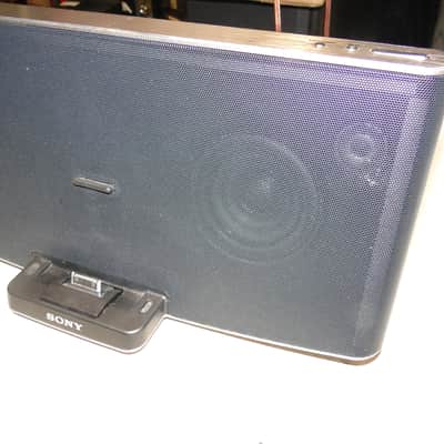 Sony RDP-X200IP Bluetooth / Aux or Classic Ipod Dock image 4