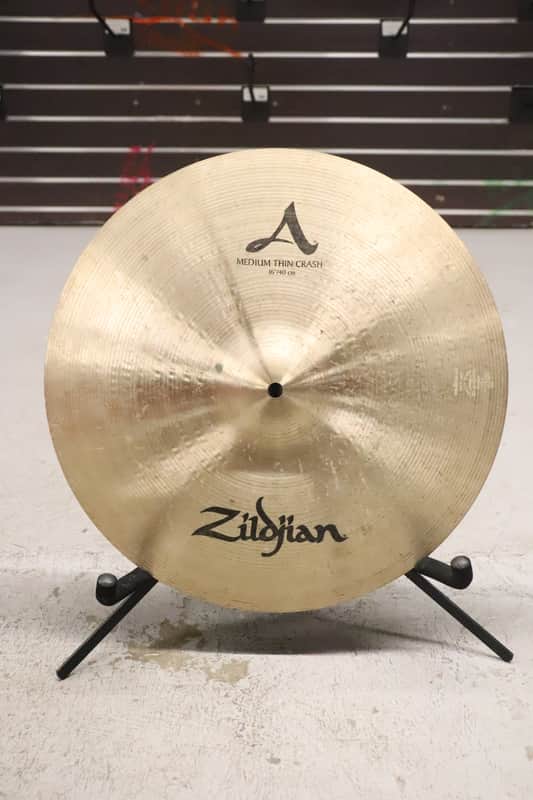Zildjian 16" A Series Medium Thin Crash Cymbal image 1