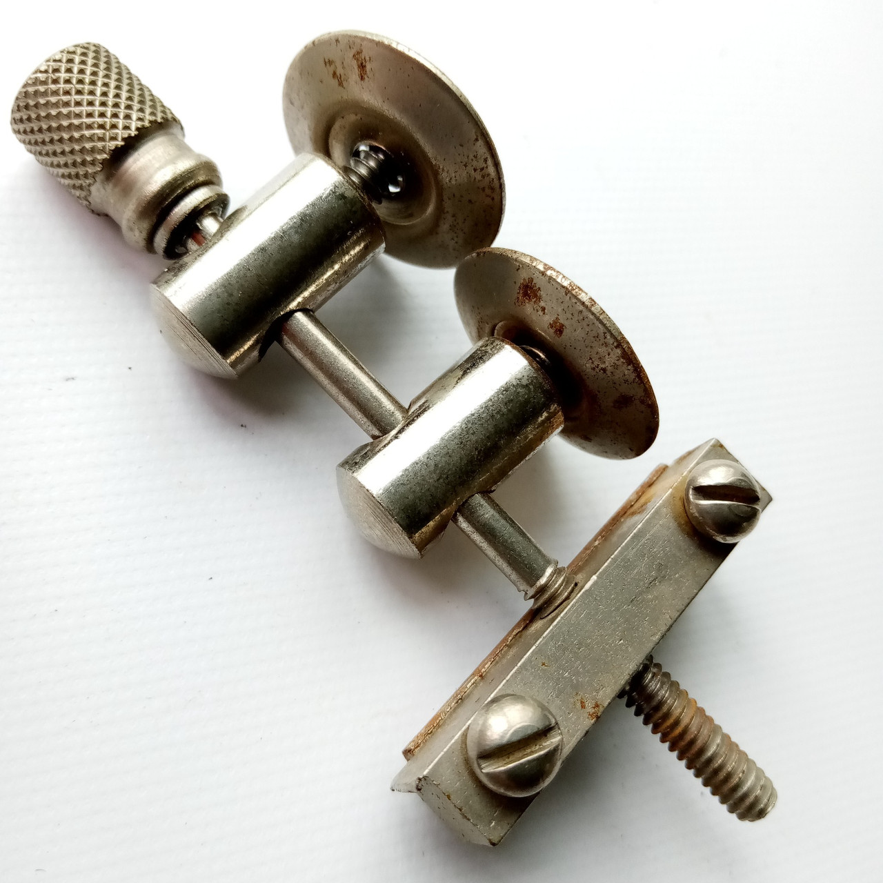 Kent Snare Drum Strainer Tensioner Nickel Plated 2-Double Eyelet Vintage 50s USA — main photograph
