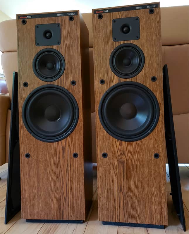 Boston Acoustics T830 3 Way Floorstanding Tower Speakers - New Surrounds - Near Mint! image 1