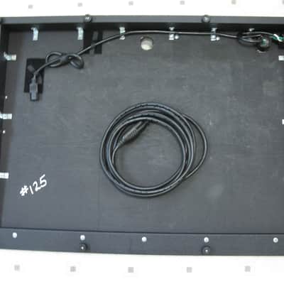 Pumaman Custom Pedalboard 24 x 32 image 3