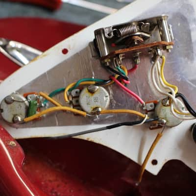1992 Fender MIM Standard Stratocaster Vintage Tremolo Rosewood Fretboard Electric Guitar Crimson Red Metallic image 20