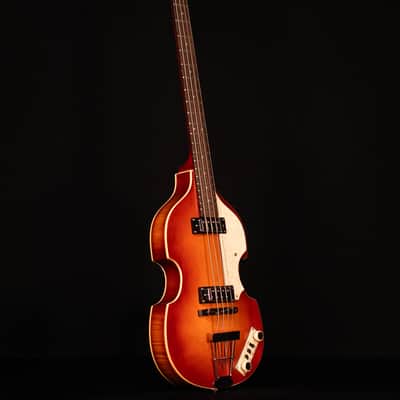 Hofner Ignition Violin Bass, Sunburst image 8