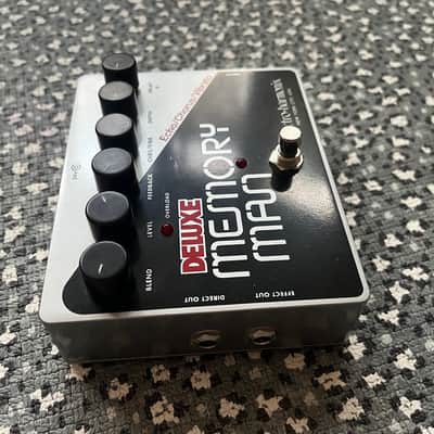 Electro-Harmonix Deluxe Memory Man 550Ms Analog Delay / Chorus / Vibrato 2008 - Present - Black / Silver image 5