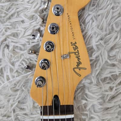 Fender Player II Stratocaster, Rosewood Fingerboard, White Blonde Finish - MIM image 5