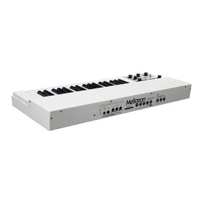 Mellotron M4000D Mini Compact Digital Mellotron-Style Keyboard - White image 4