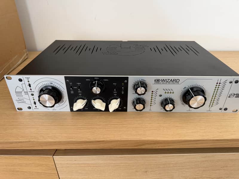 Gainlab Audio Wizard (GLA-TS1Gainlab Audio Wizard (GLA-TS1) Stereo Valve Saturator) Stereo Valve Saturator image 1