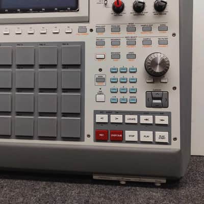 Akai MPC Renaissance Groove Production Studio 2012 - 2019 - Grey image 3