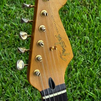 Fender Deluxe Player Stratocaster with Seymour Duncan pickups Blond ash image 2