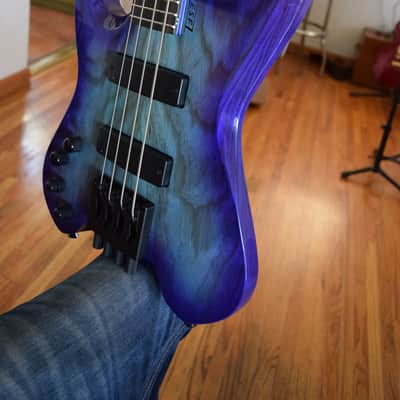 Kiesel Vader Bass , left handed 4 string model , Beautiful specimen, Ash body image 8