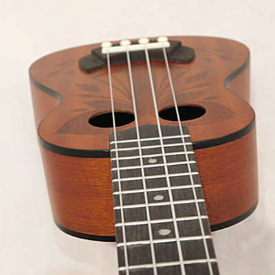 Stagg Tiki series soprano ukulele with sapele top and Gig Bag 2018 OH finish image 8