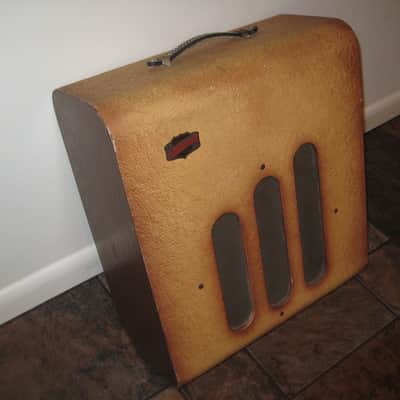 NATIONAL GUITAR TUBE AMP VINTAGE USA FROM 1947 image 1