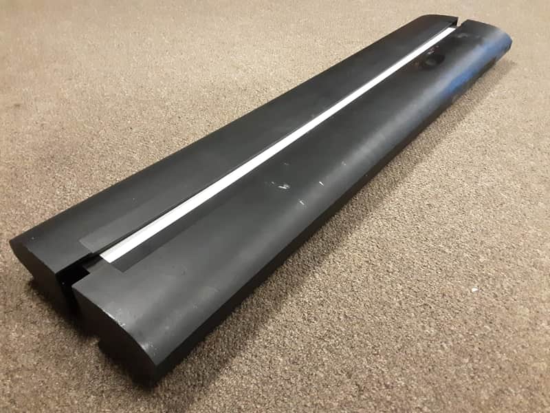 Accolade Duet ELPSC80 Projection Screen image 1