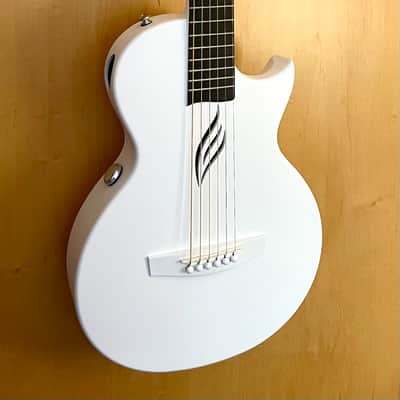Enya Nova Go SP1- Travel Carbon Fiber Acoustic Electric image 2