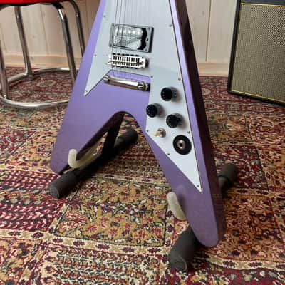 Epiphone Kirk Hammett 1979 Flying V 2024 - Purple Metallic image 9