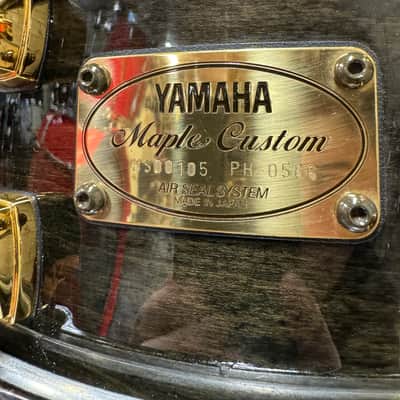 Yamaha Maple Custom - Black Maple 14x5.5 image 4