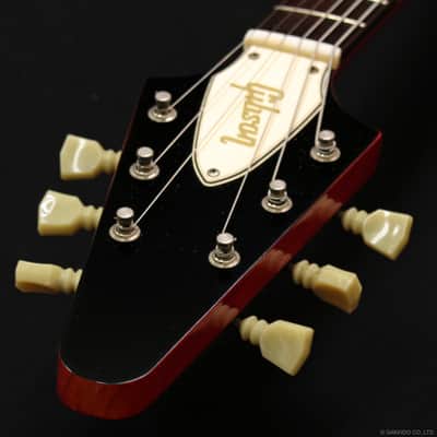 Gibson Custom Shop 1967 Flying V-K Korina w/Vibrola 2001 Cherry image 16