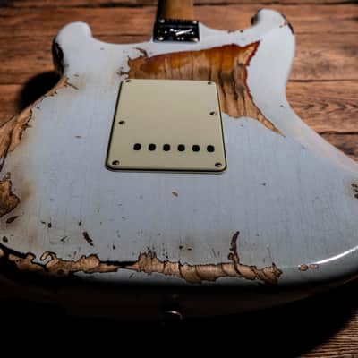 Fender Fender Custom Shop, 2018 NAMM Limited '62 Strat Heavy Relic with video image 17
