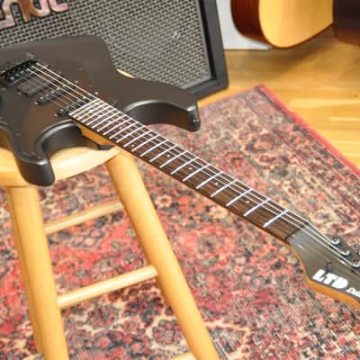 ESP LTD SN-1000 Evertune CHMS Charcoal Metallic Satin / Deluxe Series / Made In Korea / Snapper Stratocaster® Type / SN1000 SN-1000ET / W22081626 image 3
