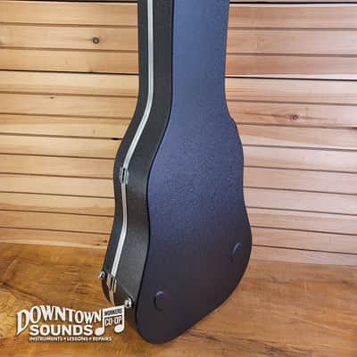 Martin HD-28 Dreadnought Acoustic Guitar with Martin Molded Hard Case (2025 Rev) image 8