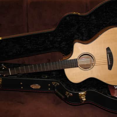 2024 Breedlove Oregon Concert CE Myrtlewood- Sitka Spruce image 2