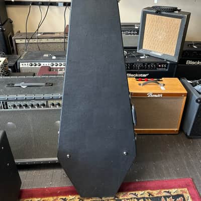 Coffin Case CF-195R Bass BC Rich Guitar Case image 3