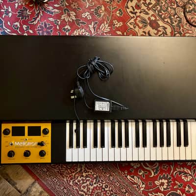 Mellotron M4000D – Factory Custom Black & Gold – Sound Card 02 + Original Box image 14