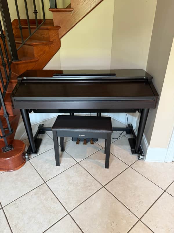 Yamaha Clavinova CVP-105 Late 90's, Early 2000's image 1