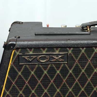 Vox V1083 Berkeley III Super Reverb 2-Channel 35-Watt 2x10" Piggyback Guitar Amp 1969 - 1970 - W/ New MOX V42 Pedal image 2