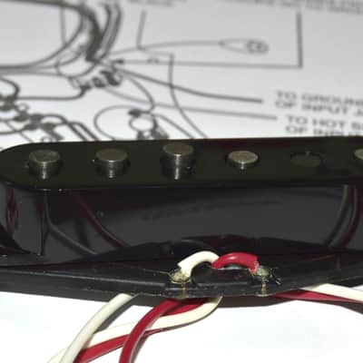 Fender AM Tex-Mex Stratocaster Pickup MIDDLE Custom Stagger RWRP image 6