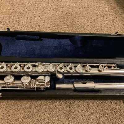 Gemeinhardt 3SB Flute All New Pads, New Case image 9