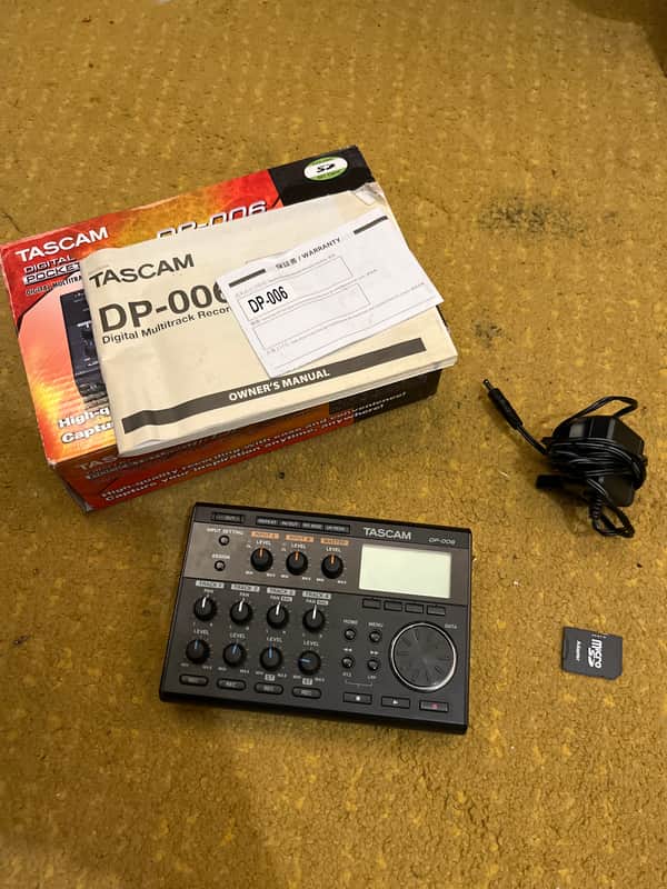 TASCAM DP-006 6-Track Digital Pocketstudio Recorder 2013 - Present - Black image 1