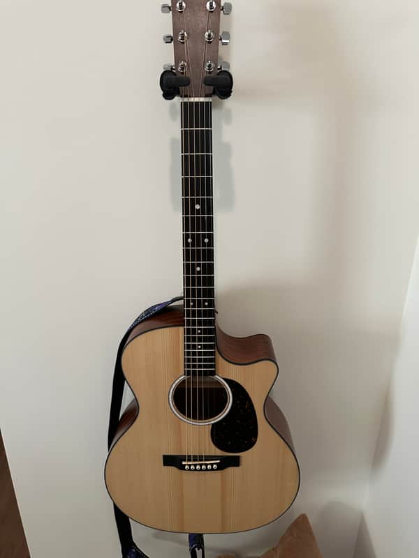 Martin Road Series GPC-11E image 1