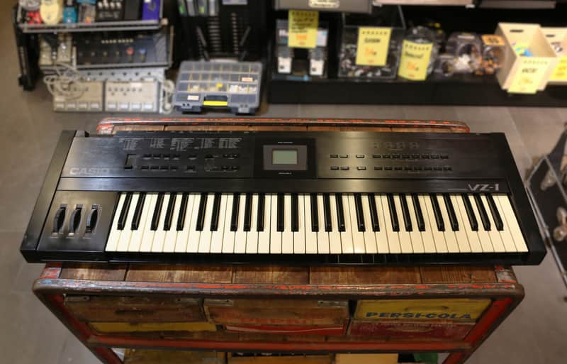 Casio VZ-1 61-Key Synthesizer Keyboard 1988 - 1991 - Black image 1
