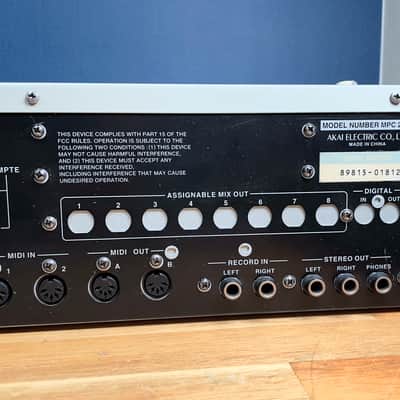 Akai MPC2000 MIDI Production Center - Grey 32MB RAM image 7